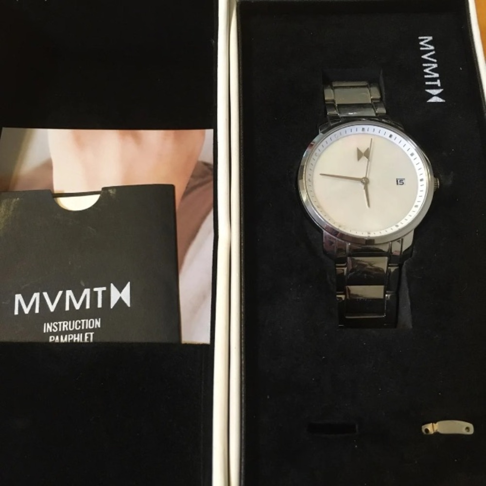 MVMT silver pearl watch